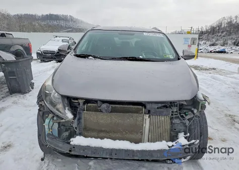 2014 Kia Sportage Sx z USA, uszkodzony, nr VIN KNDPCCA63E7658386